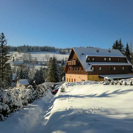 Pension Hela Bedřichov Kültér fotó