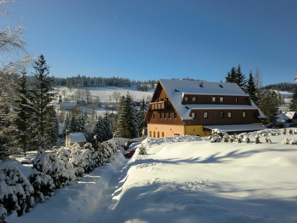 Pension Hela Bedřichov Kültér fotó